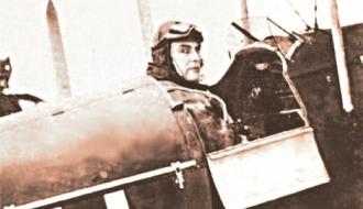 U kokpitu omiljenog aviona “havilland gipsy moth”